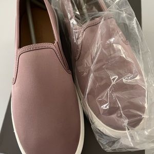 NIB - Loft Slip on Sneaker, Innocent Pink, Size 8